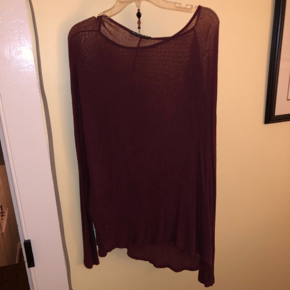 Brandy Melville Maroon sweater